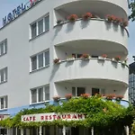 Set Hotel 4*