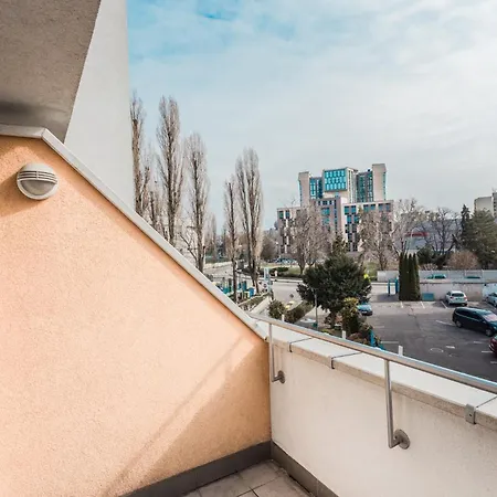 Set Szálloda Pozsony