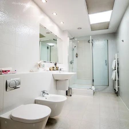 Set Otel 4*