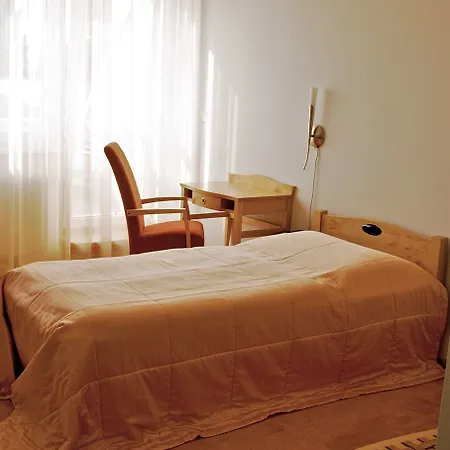 Set Hotel 4*
