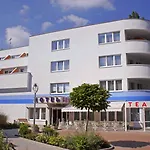 Hotel Set Pressburg
