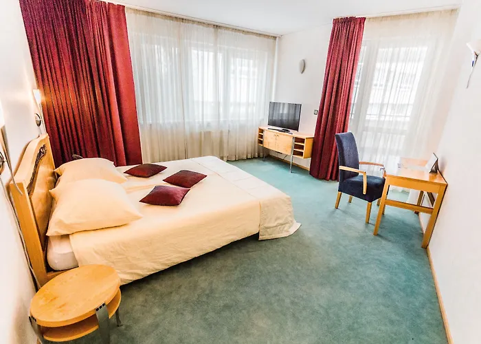 Hotel Set Pressburg